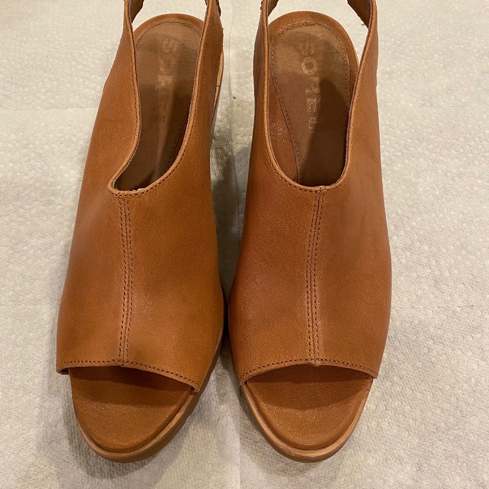 Sorel After Hours Slingback, Size 10.5, Color:  Camel Brown
